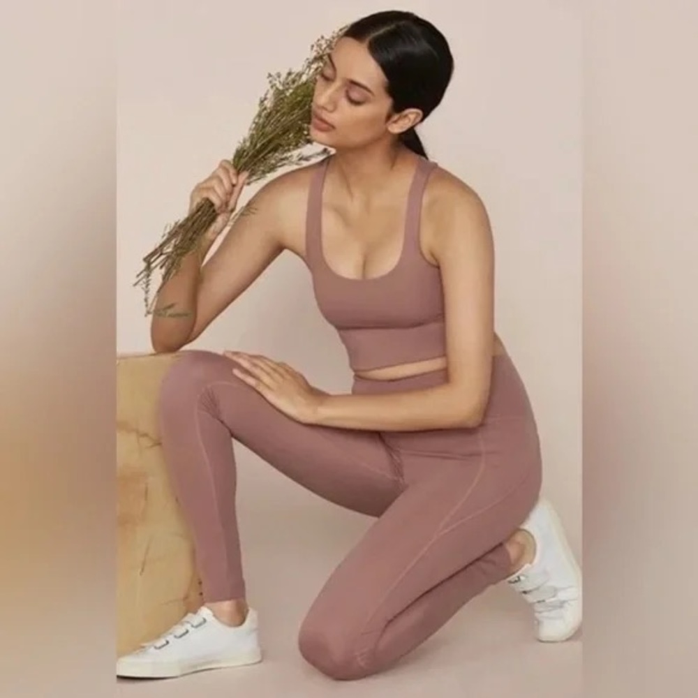 Girlfriend collective matching yoga set in rose quartz